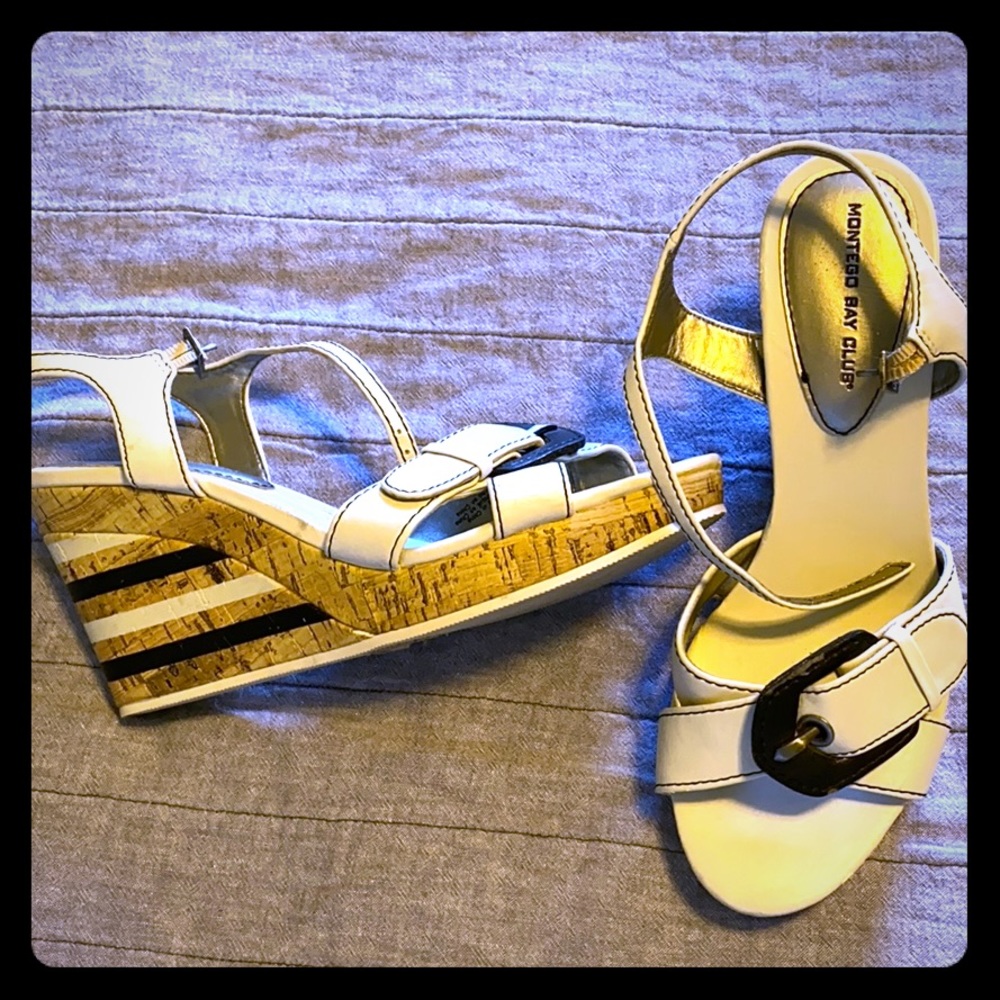 Montevideo Bay wedges